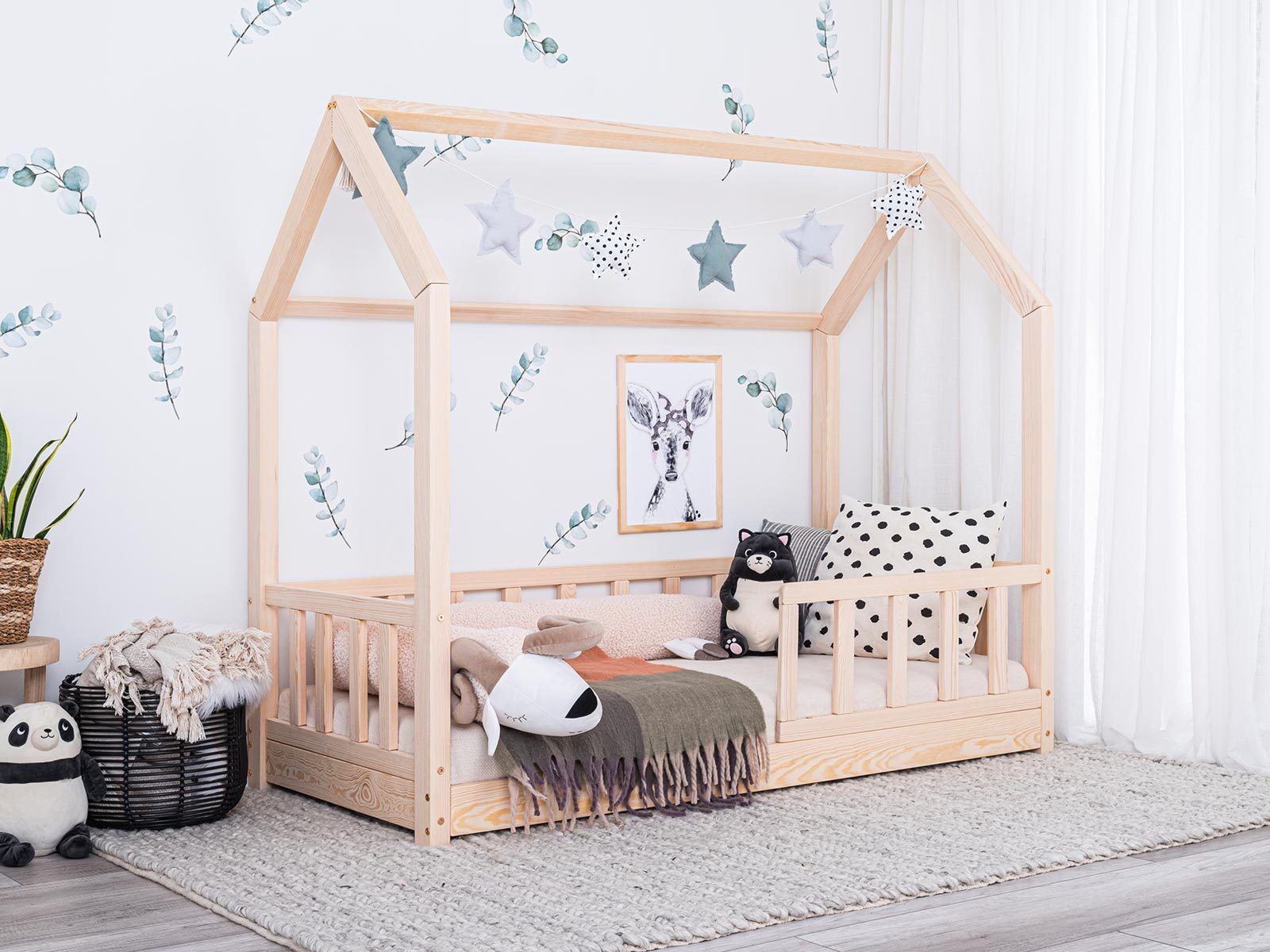 Luno Hausbetten aus Holz für Kinder